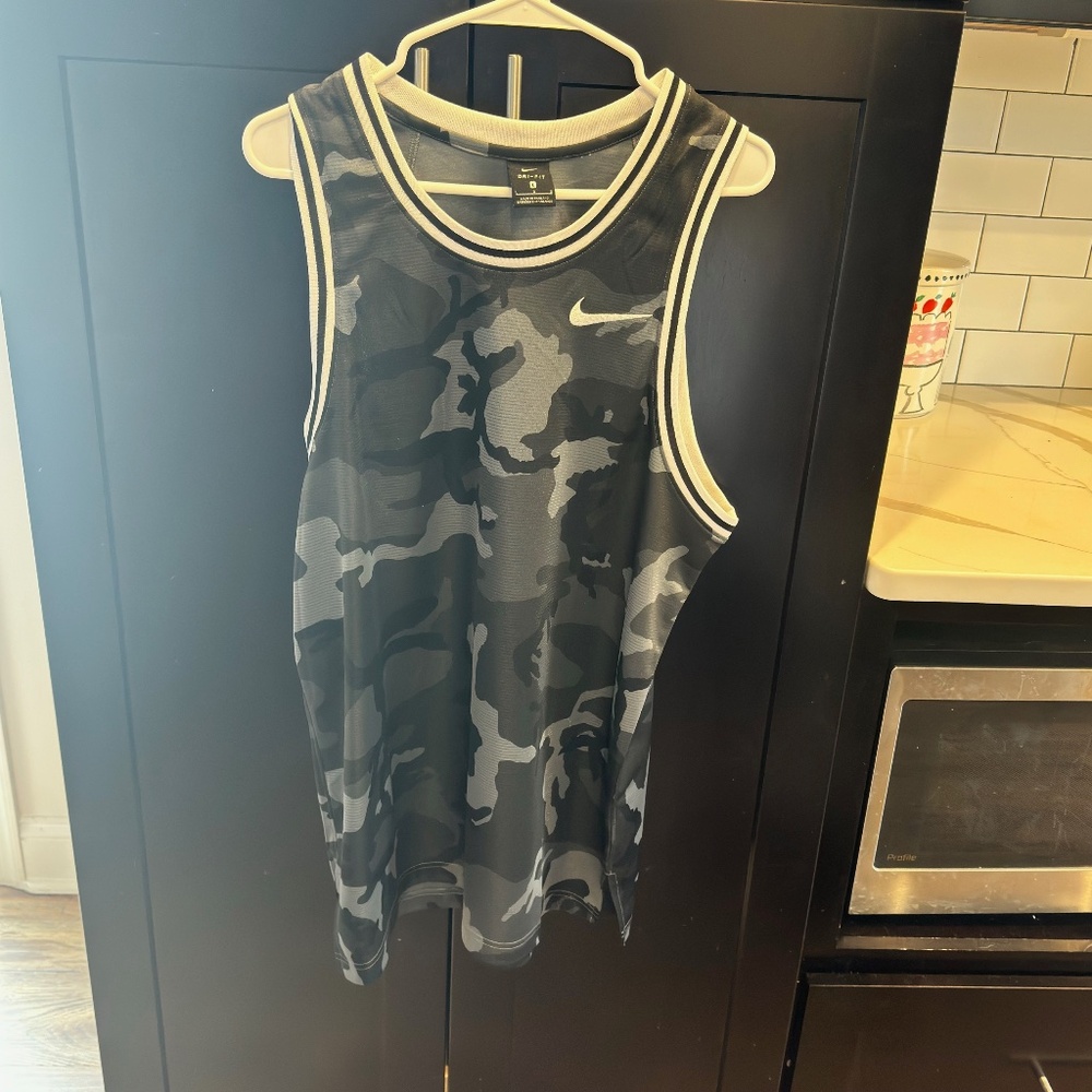 Nike black camo tank top